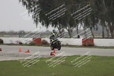 media/Nov-30-2025-TrackDaz (Sun) [[d8b22663df]]/Around the Pits/